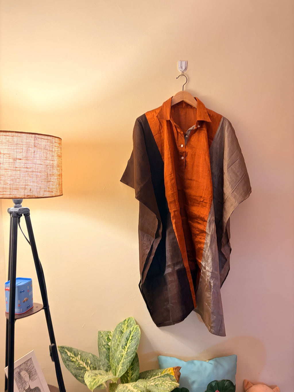 TARA: Colorblocked Kaftan in Chanderi Tissue